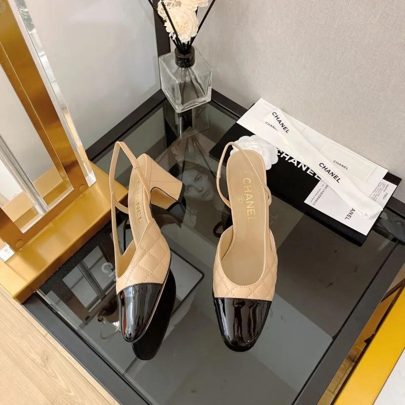 EyeCatching Chanel Sandals 20042