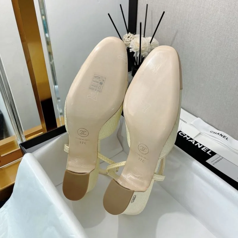 SoftTouch Chanel Sandals 20024