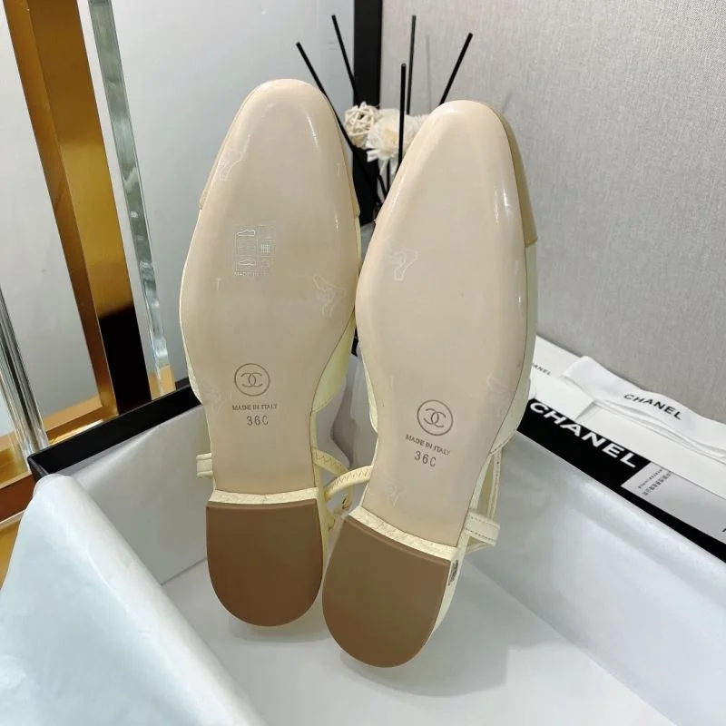 MoistureWicking Chanel Sandals 20013