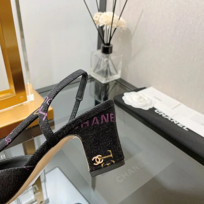 SoftTouch Chanel Sandals 20043
