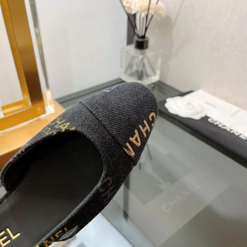 Chanel Sandals Effortless 20011