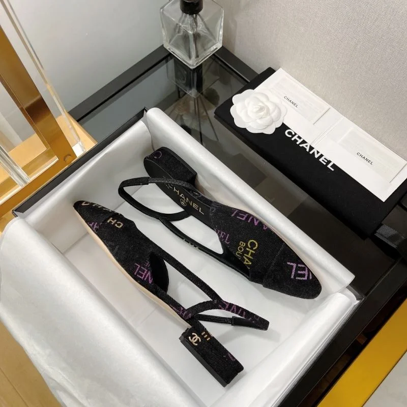 Chanel Sandals Effortless 20011