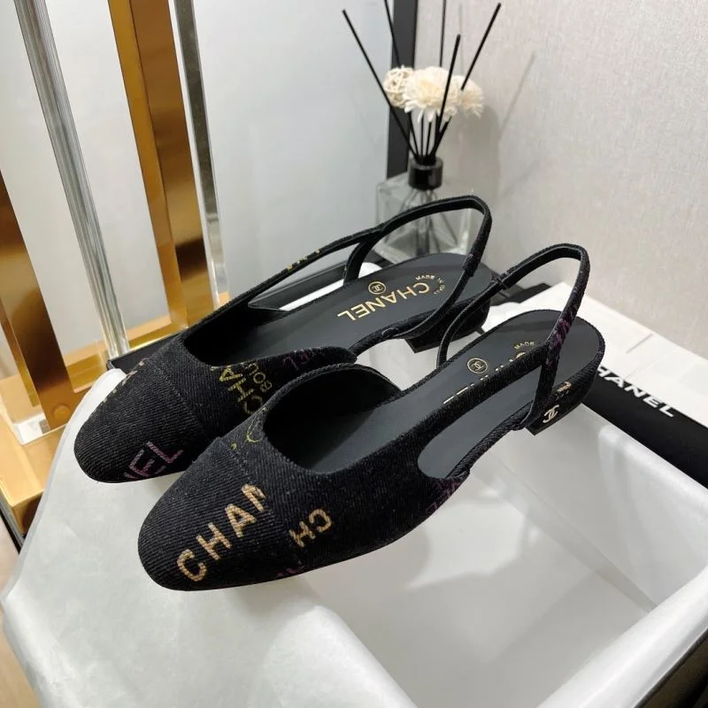 Chanel Sandals Effortless 20011