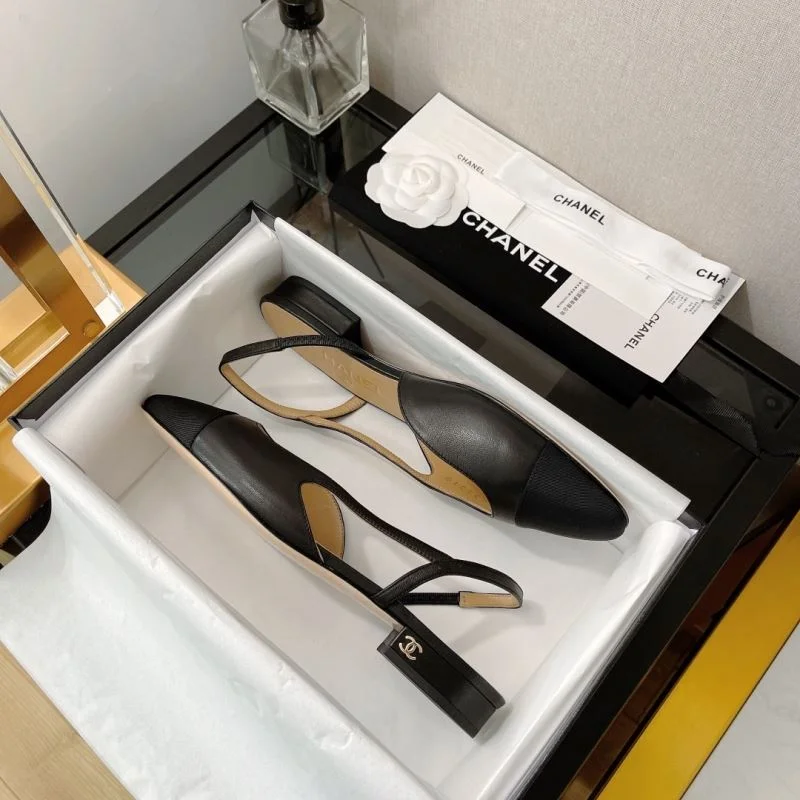 Chanel Sandals EasyCare 20002