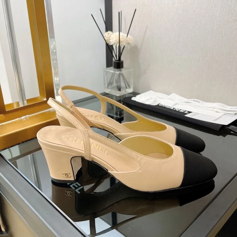 Chanel Sandals Unisex 20009