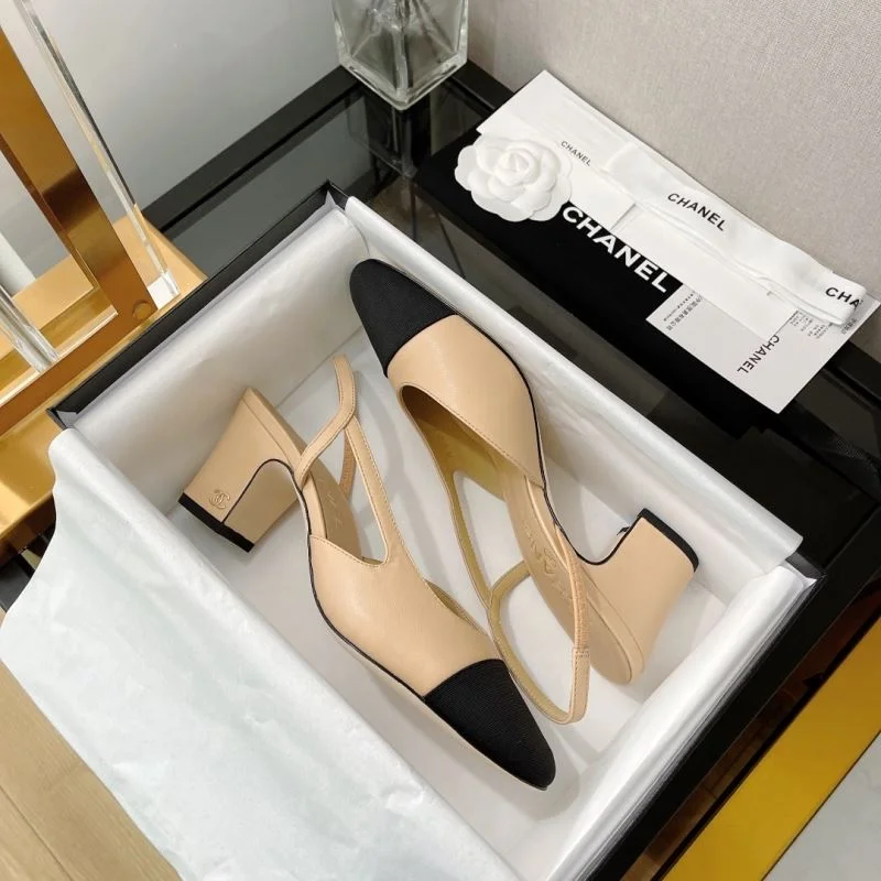 Chanel Sandals Unisex 20009