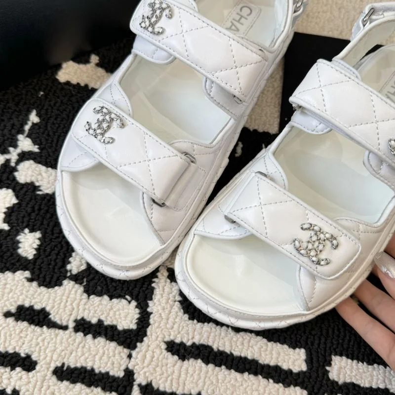 Snug Chanel Sandals 19993