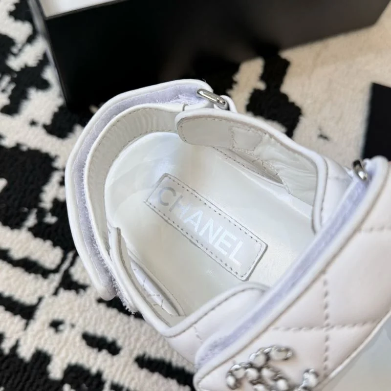 Snug Chanel Sandals 19993