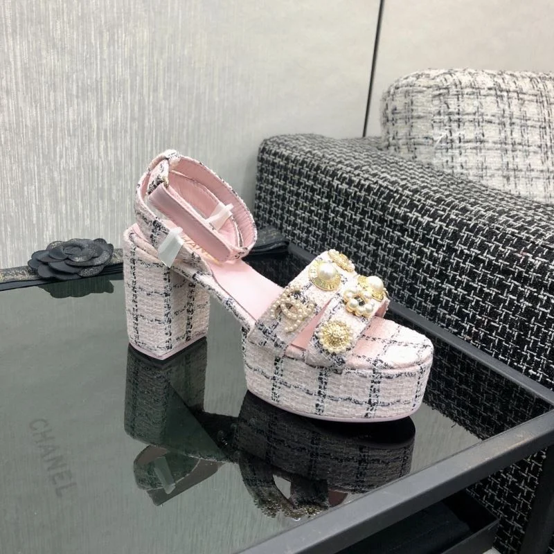 Flexible Chanel Sandals 20040