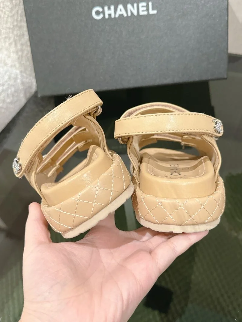 ZipUp Chanel Sandals 19945