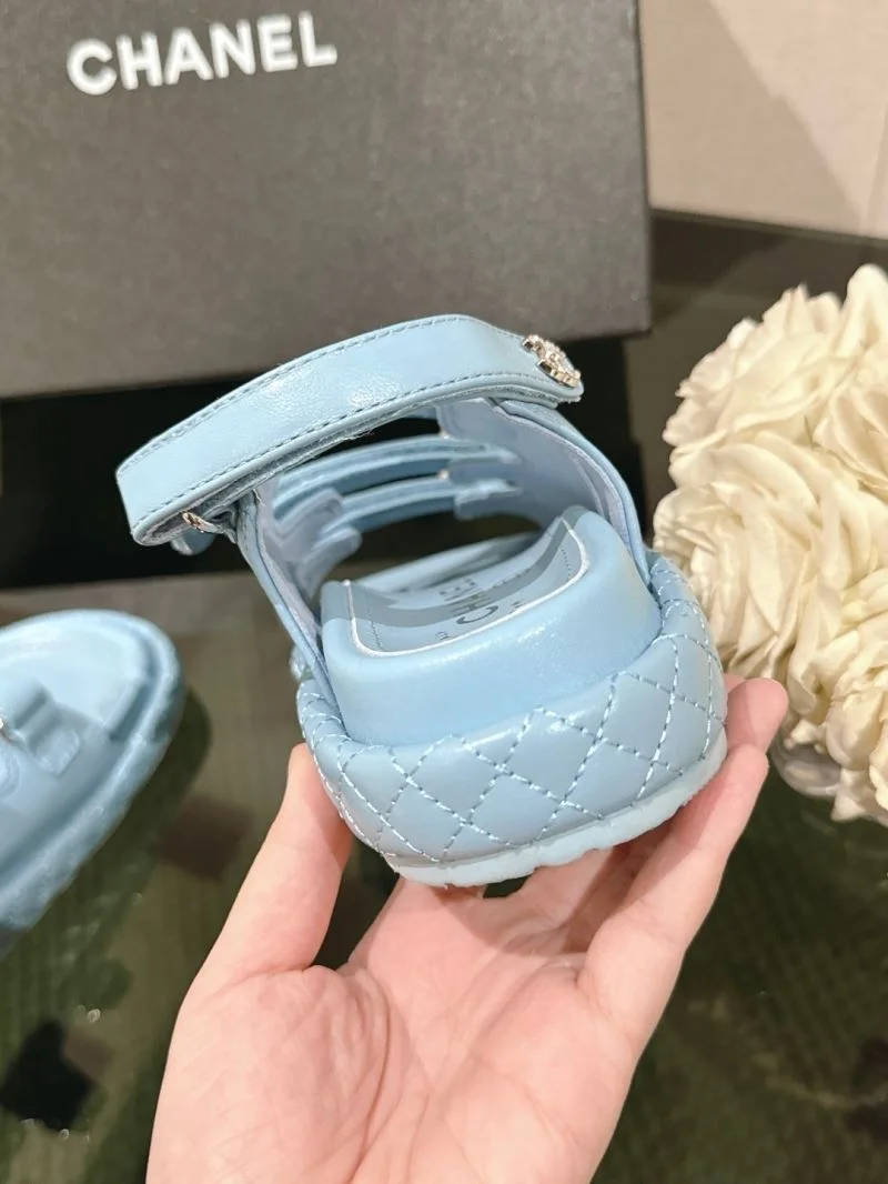 Flexible Chanel Sandals 19952