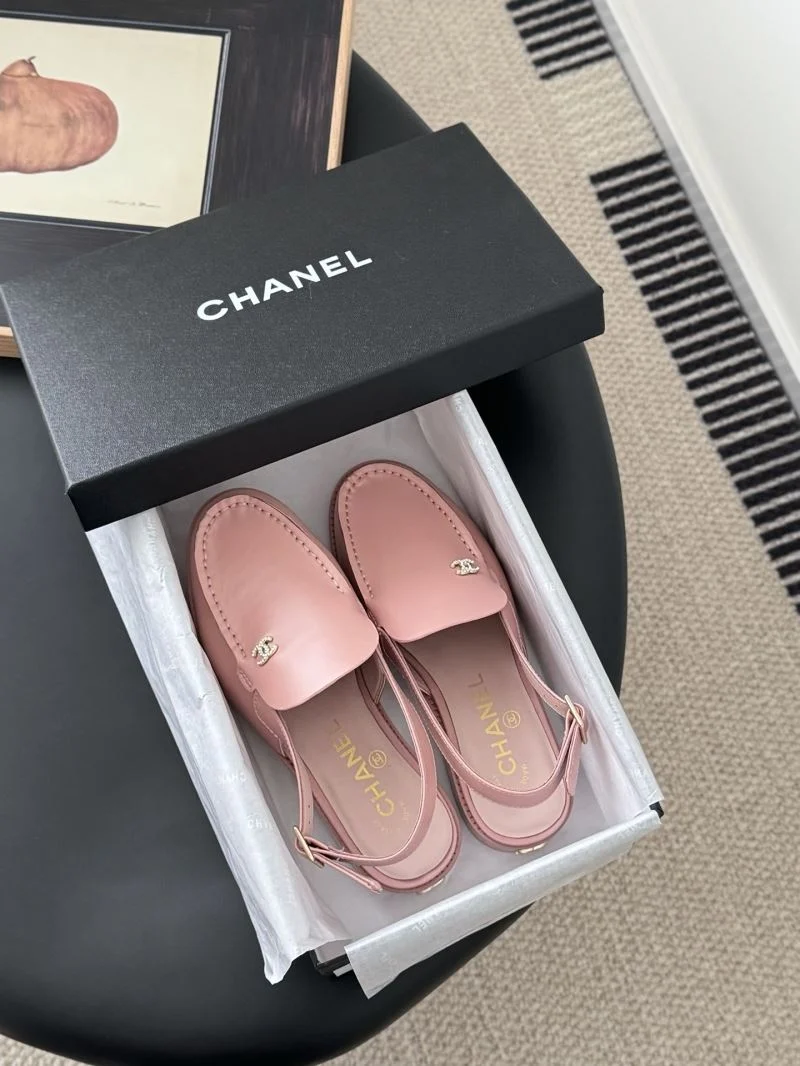 Chanel Sandals WellDesigned 19944