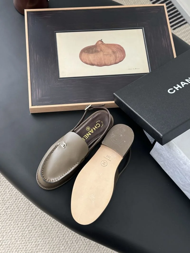 Practical Chanel Sandals 19941