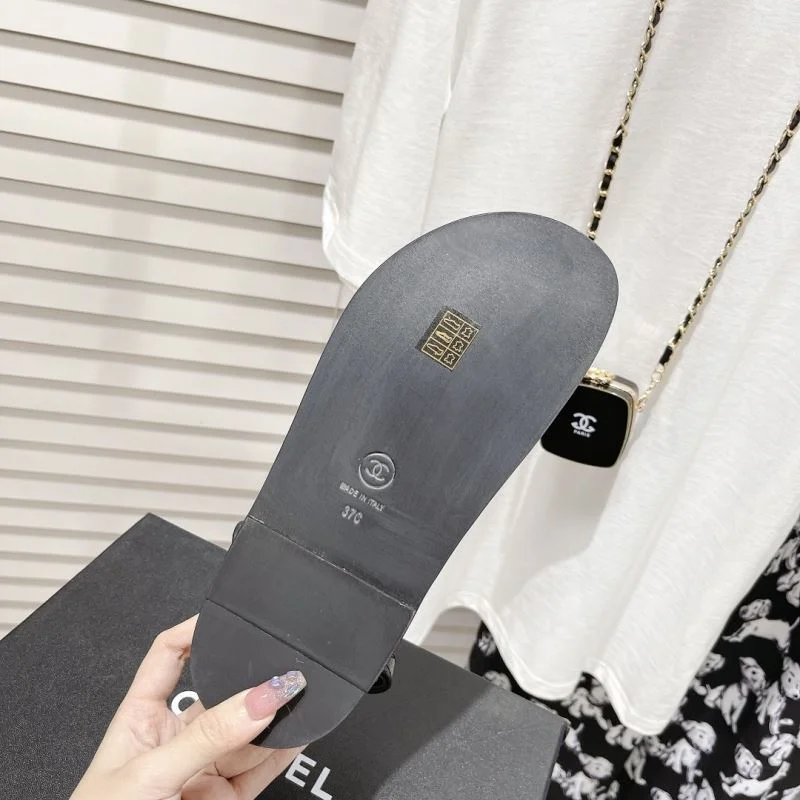 Refined Chanel Sandals 19917