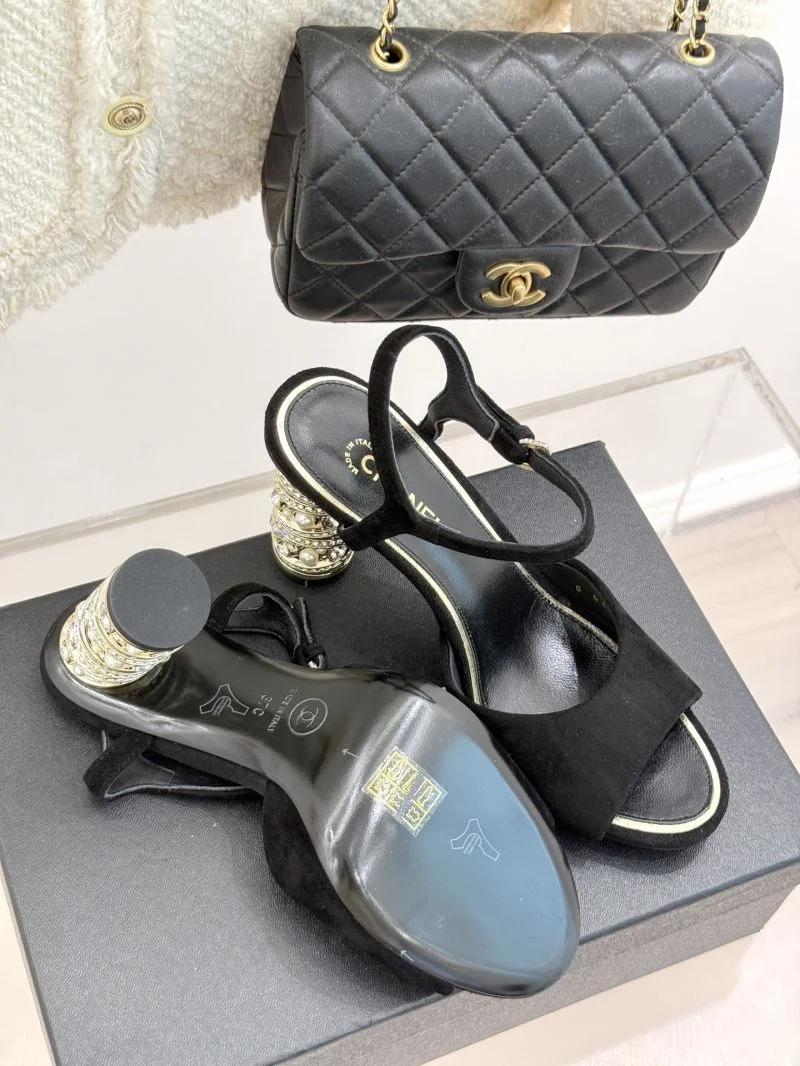 Durable Chanel Sandals 19898