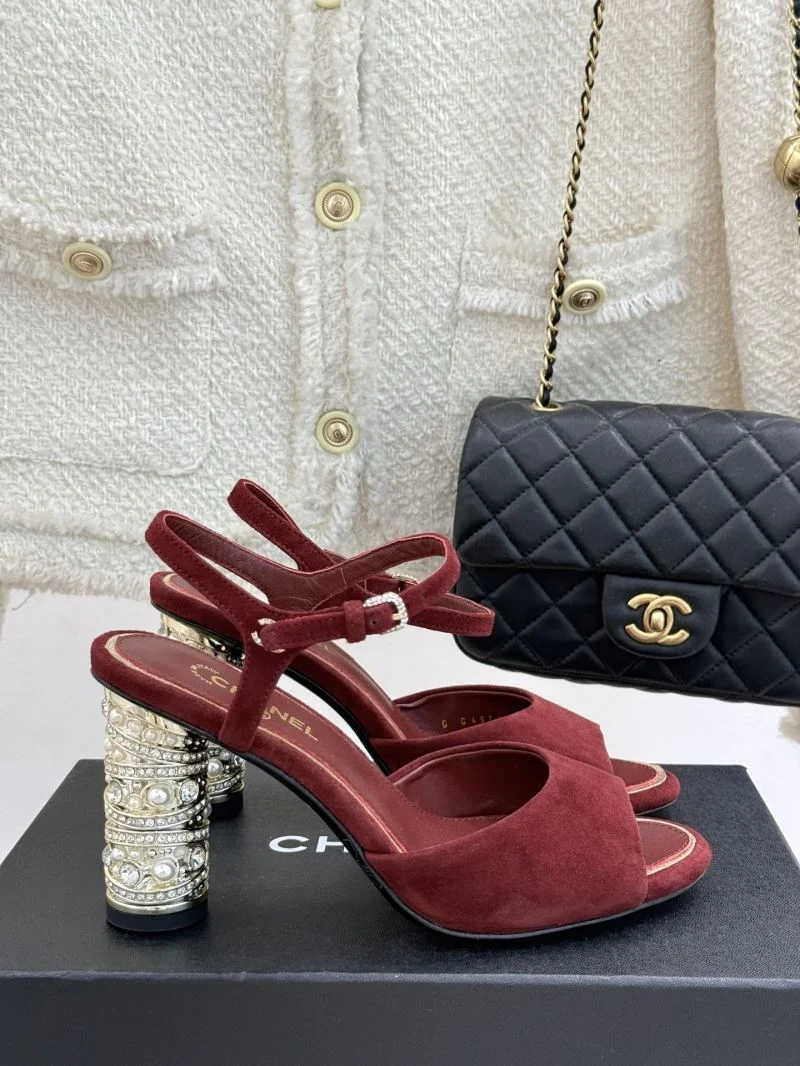 Chic Chanel Sandals 19895