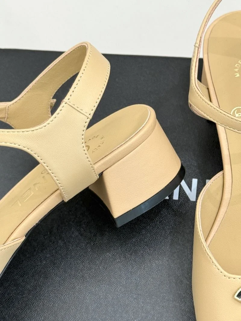 Sophisticated Chanel Sandals 19892
