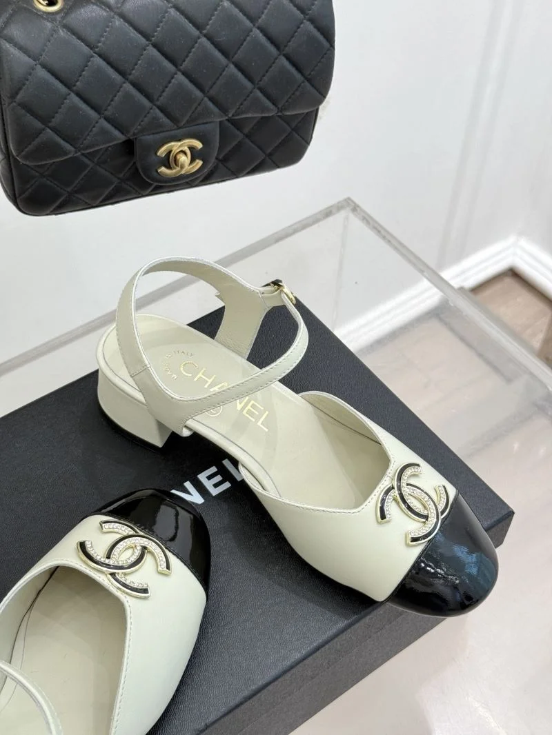 Chanel Sandals Flexible 19890