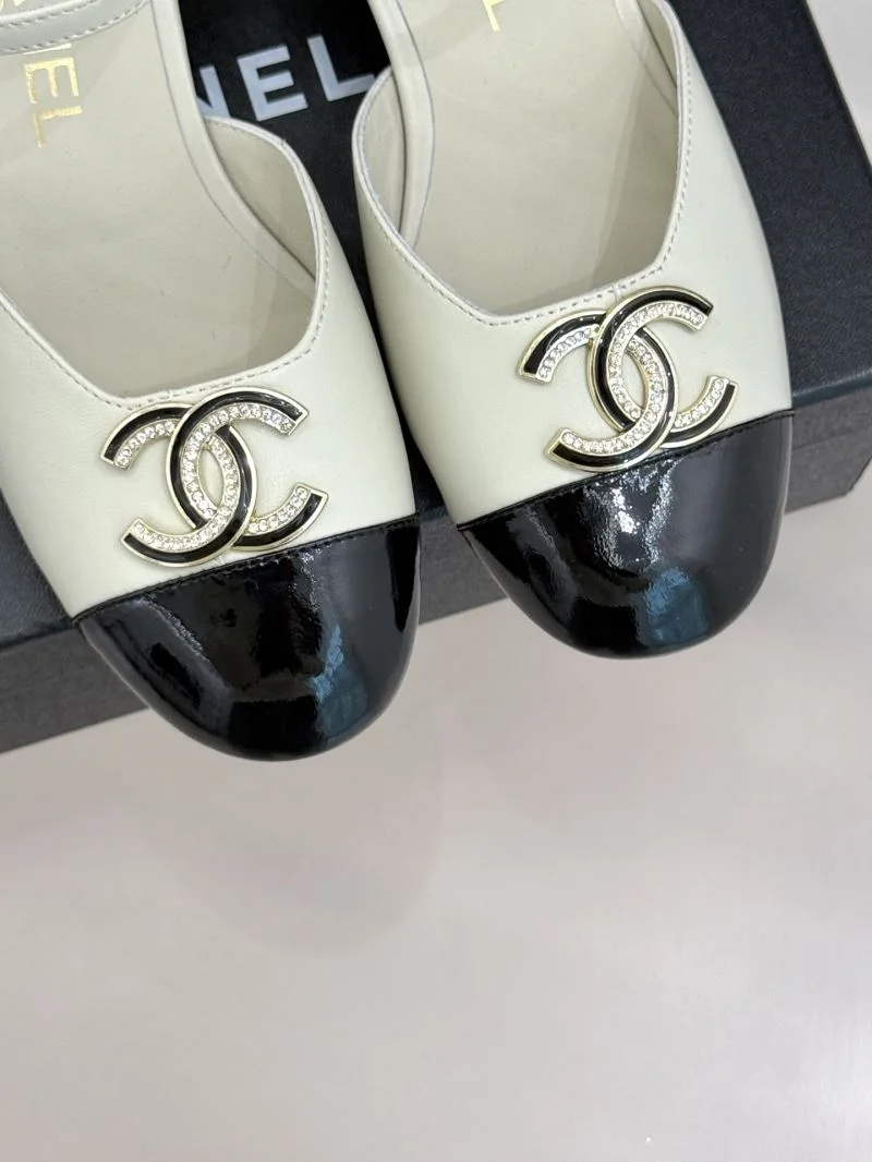 Chanel Sandals Flexible 19890