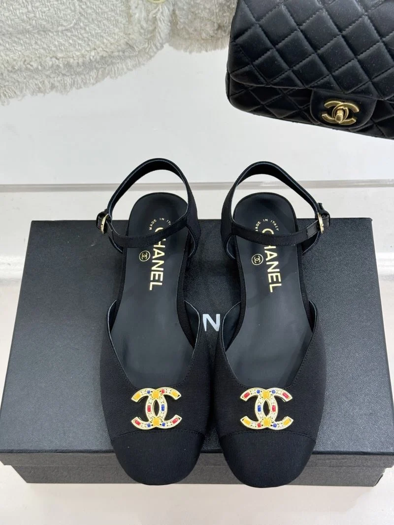 Versatile Chanel Sandals 19951