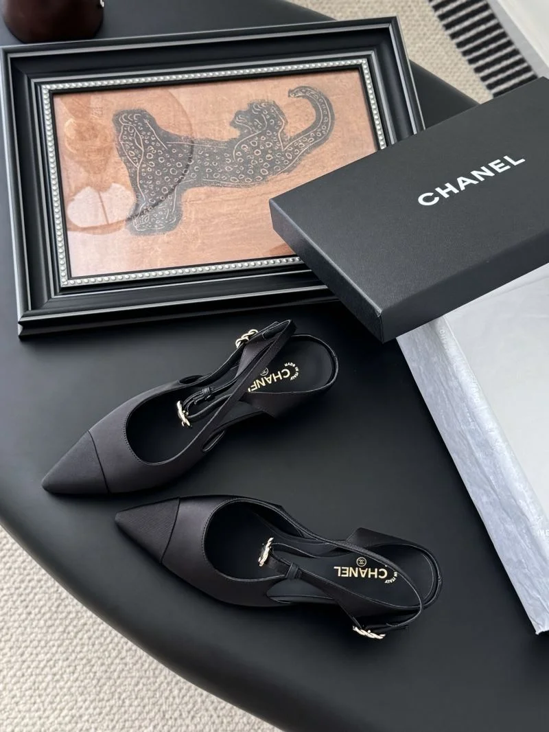 ComfortFit Chanel Sandals 19191