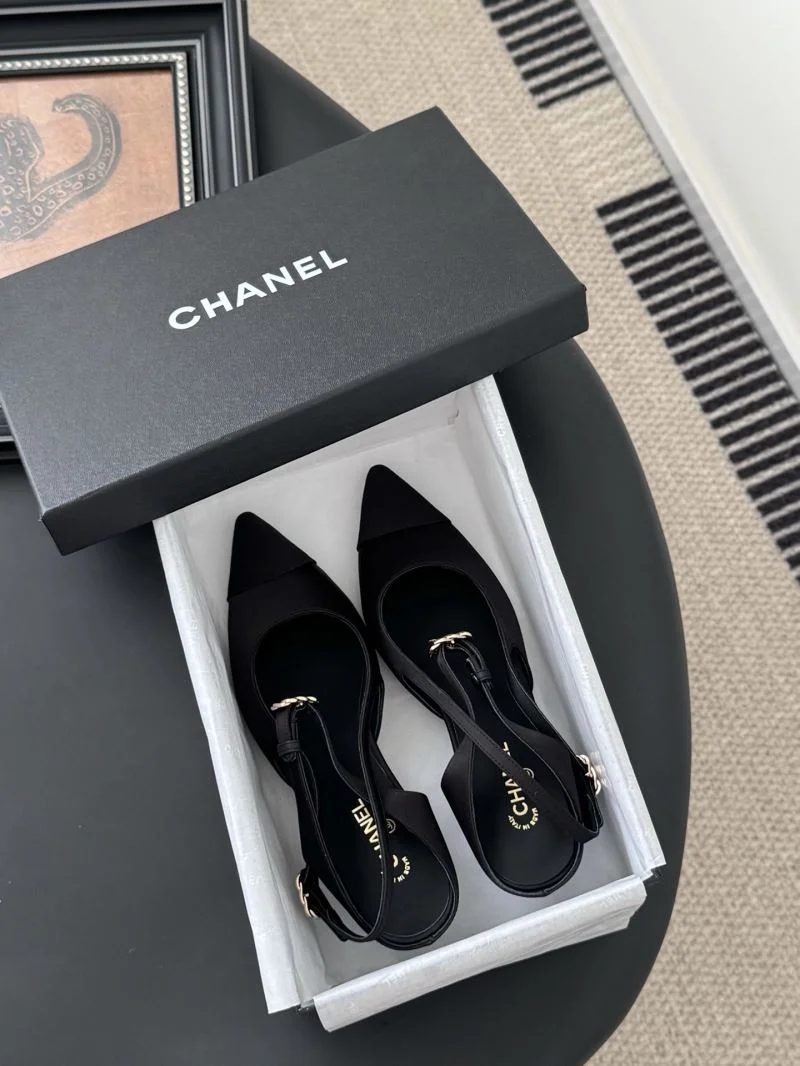 ComfortFit Chanel Sandals 19191