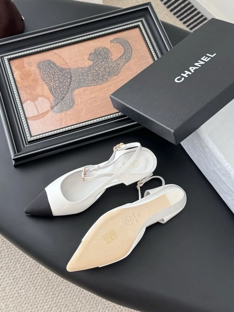 UrbanChic Chanel Sandals 19257
