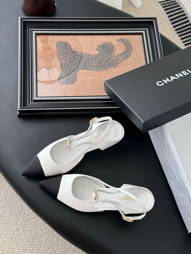 UrbanChic Chanel Sandals 19257