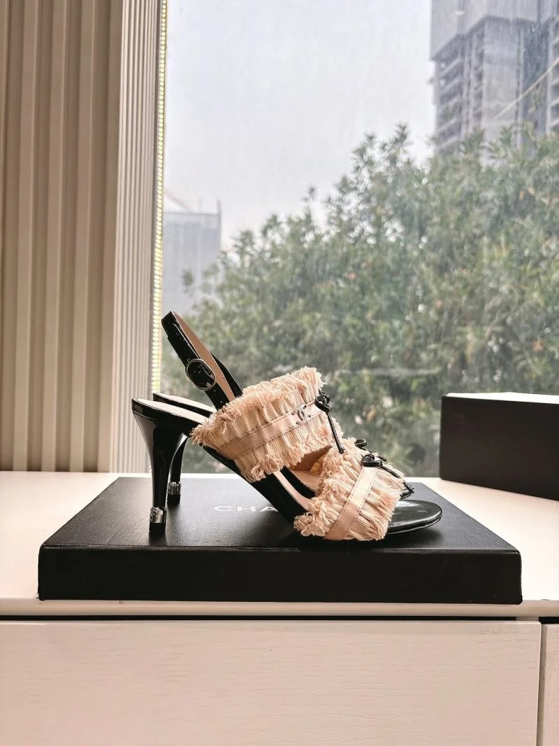 Fashionable Chanel Sandals 19184