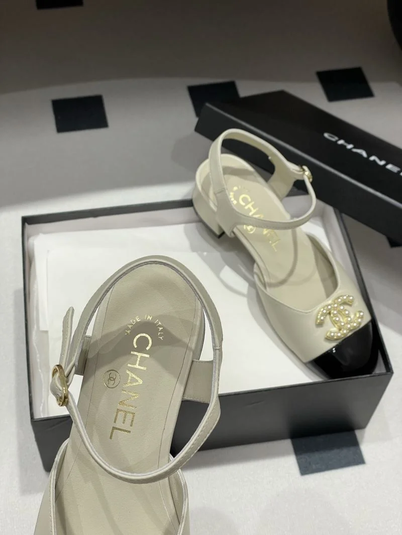 Seasonal Chanel Sandals 19175