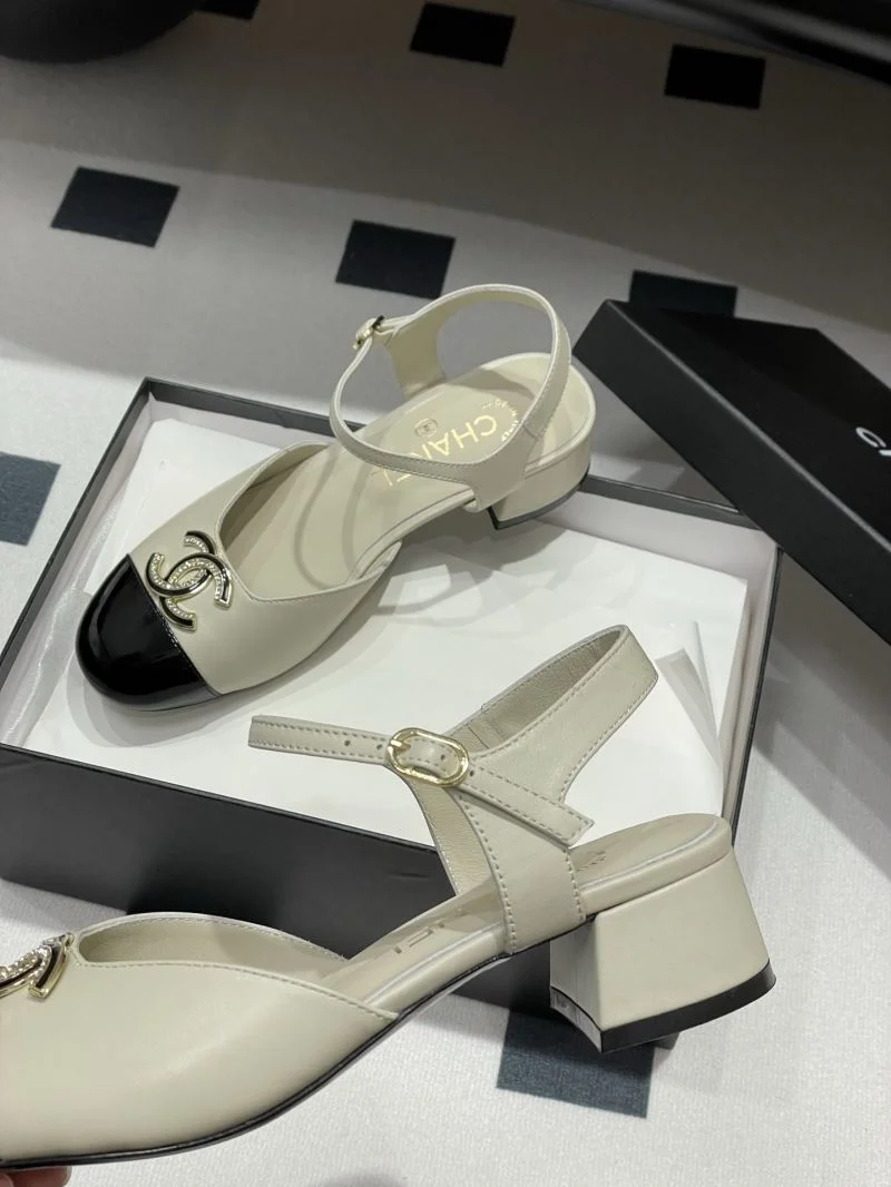 Classic Chanel Sandals 19167
