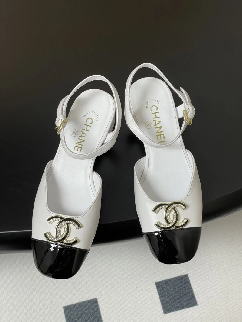 Supportive Chanel Sandals 19168