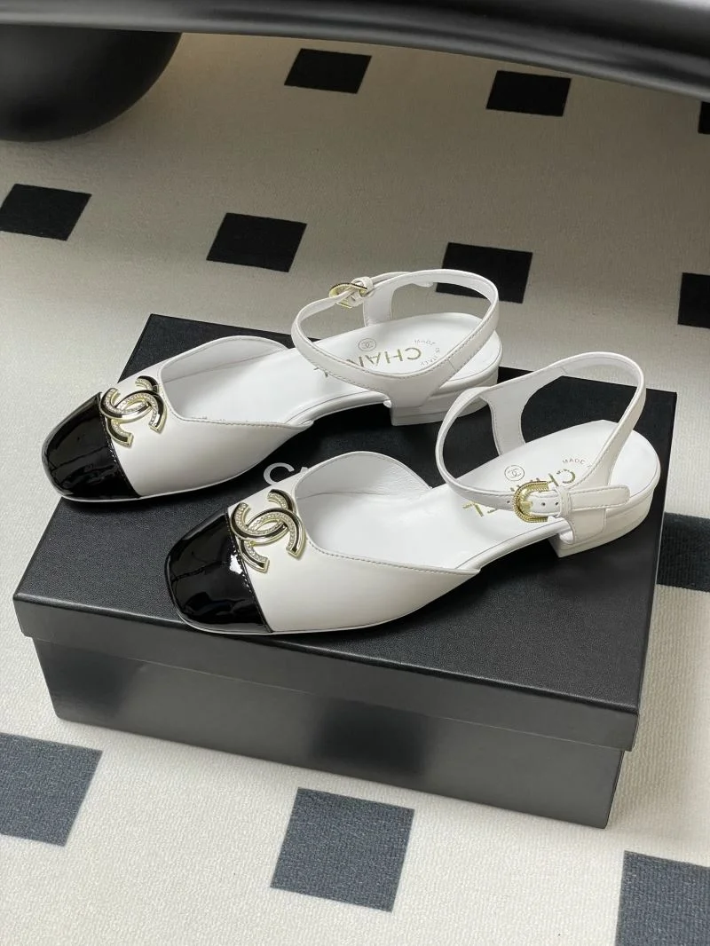 Supportive Chanel Sandals 19168