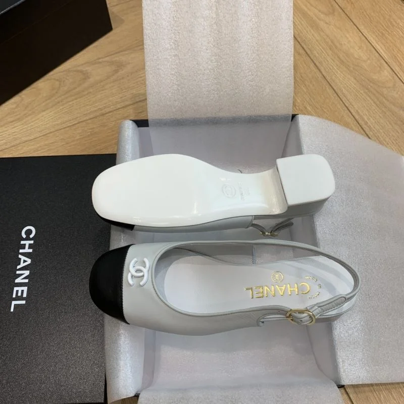 Functional Chanel Sandals 19172