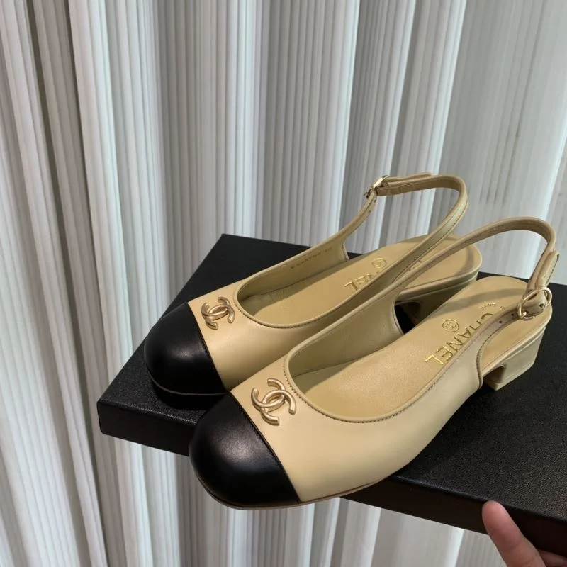 TechFriendly Chanel Sandals 19154