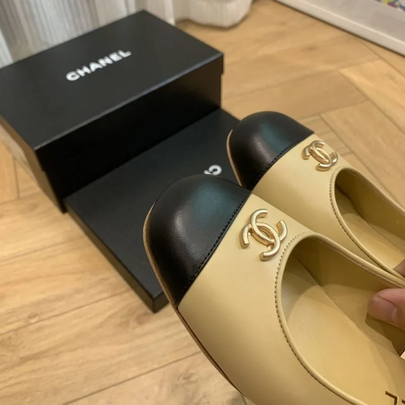 TechFriendly Chanel Sandals 19154