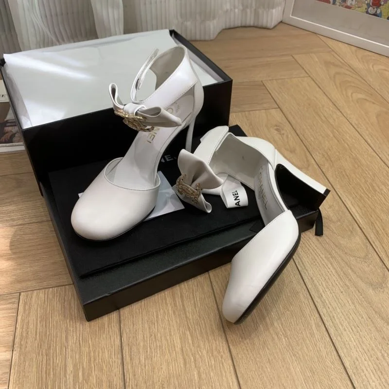 Chanel Sandals Sleek 19146