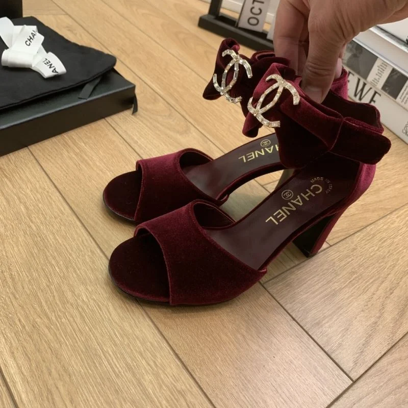Lightweight Chanel Sandals 19155