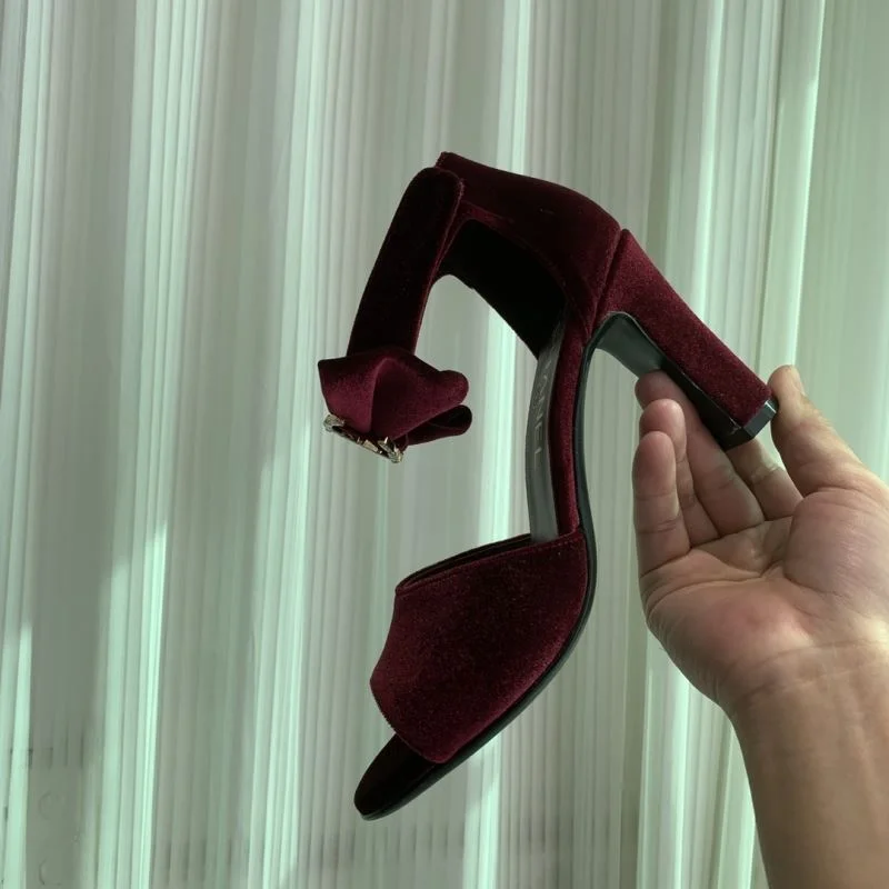 Lightweight Chanel Sandals 19155