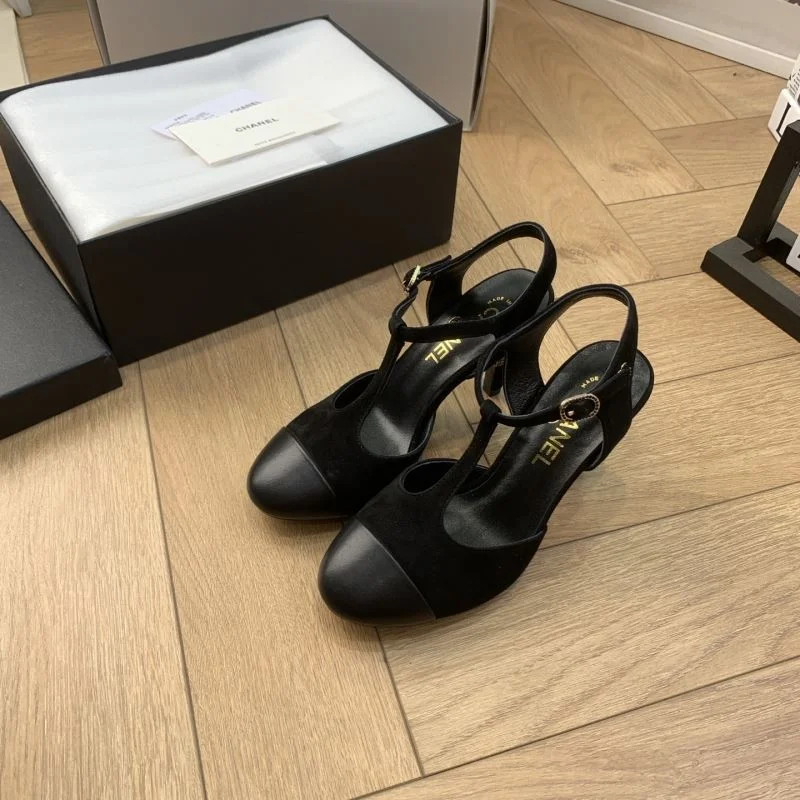 Chanel Sandals Sleek 19189