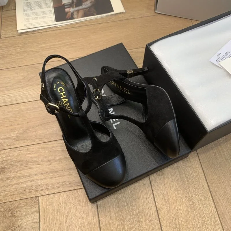 Chanel Sandals Sleek 19189