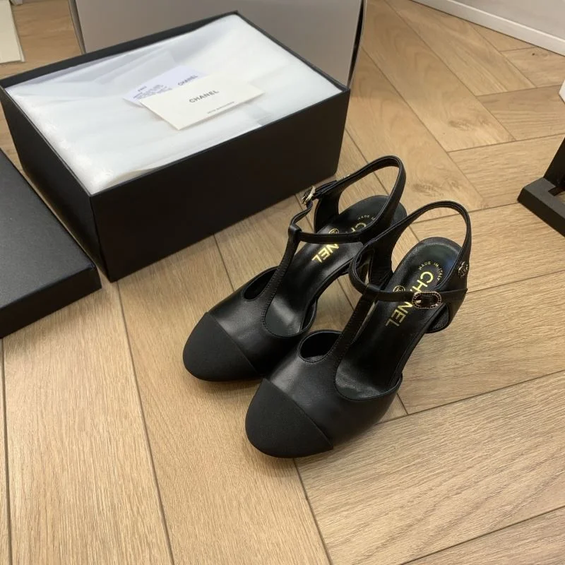 Chanel Sandals Elegant 19130