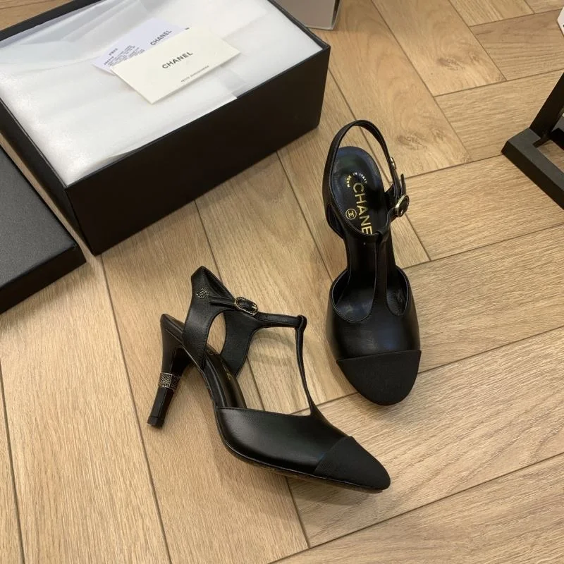 Chanel Sandals Elegant 19130