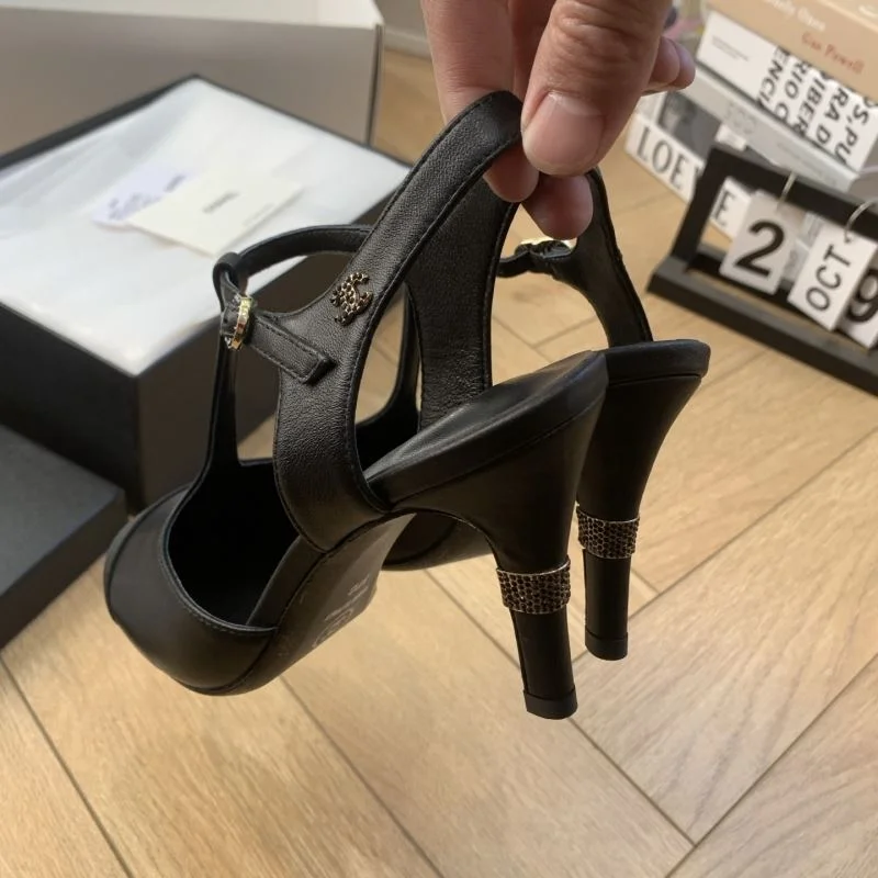 Chanel Sandals Elegant 19130