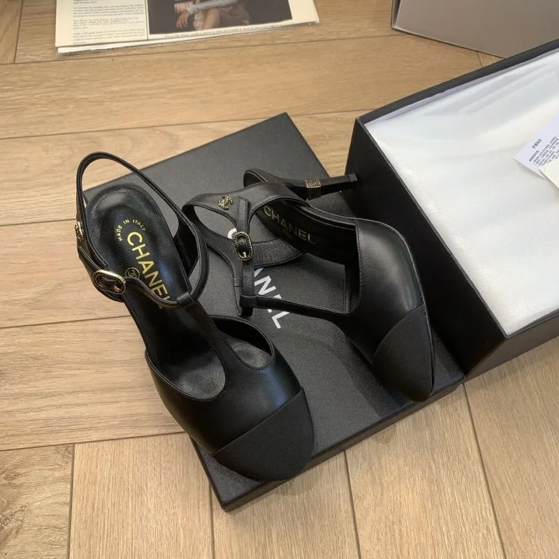 Chanel Sandals Elegant 19130
