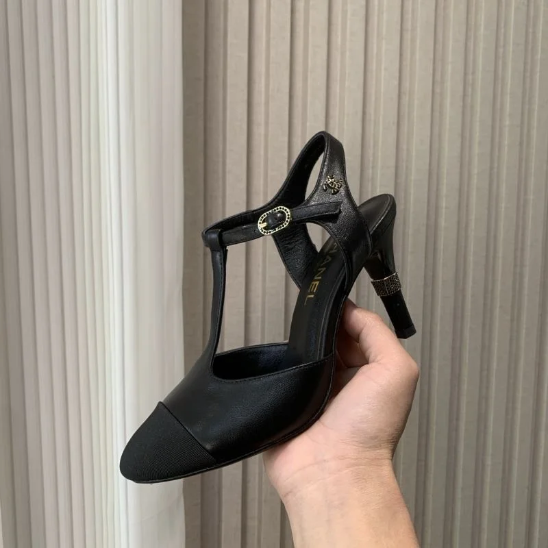 Chanel Sandals Elegant 19130