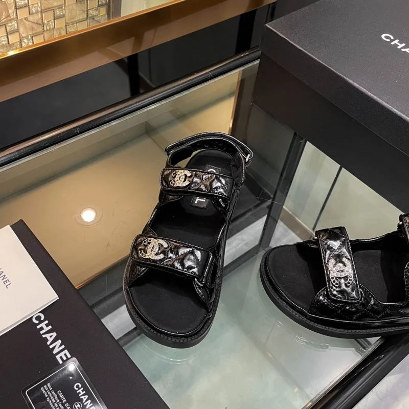 MoistureWicking Chanel Sandals 19121