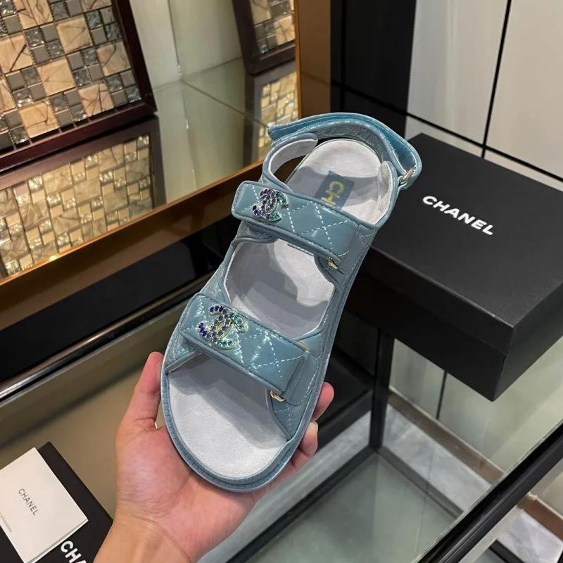 Versatile Chanel Sandals 19119