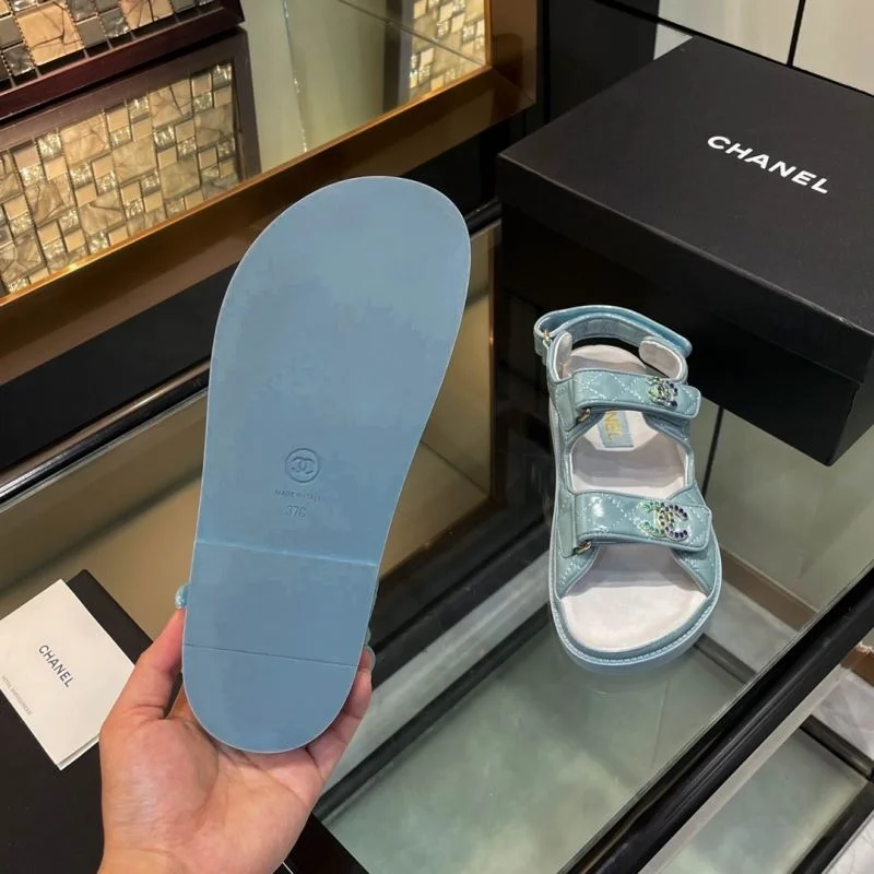 Versatile Chanel Sandals 19119