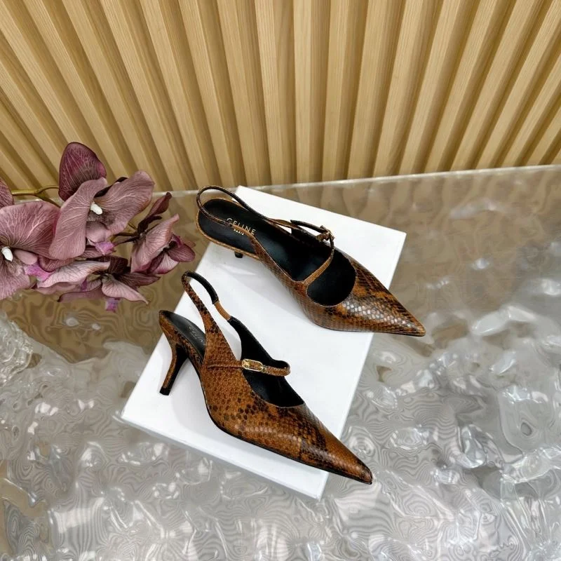 UrbanStyle Chanel Sandals 19112